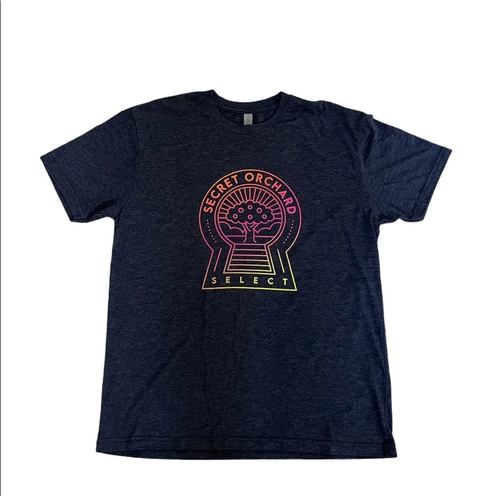 Secret orchard graphic tee